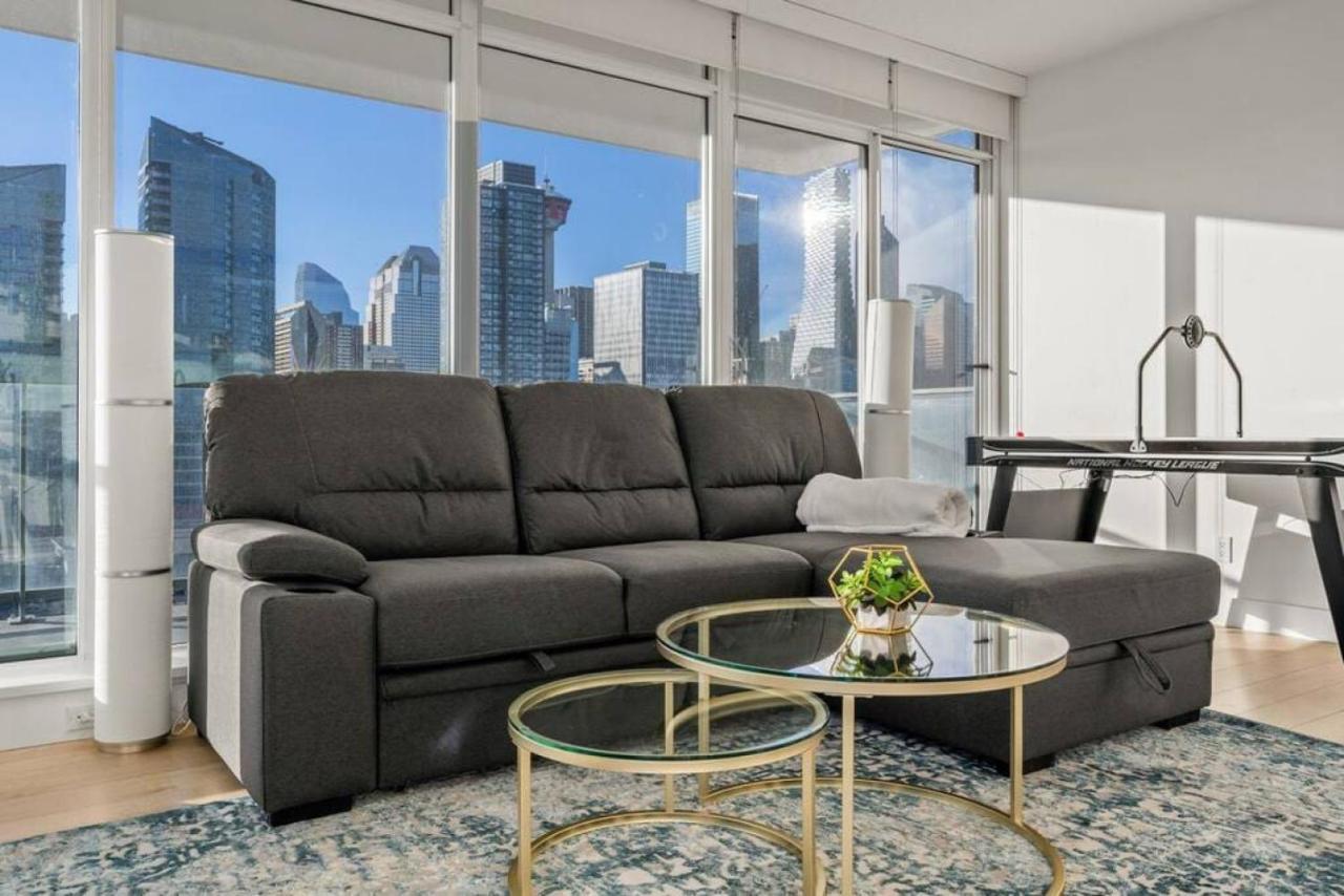 Luxury Apartment On The 9Th Floor Near Stampede, Complimentary Wine, 2 Car Ug Parking YYC 외부 사진